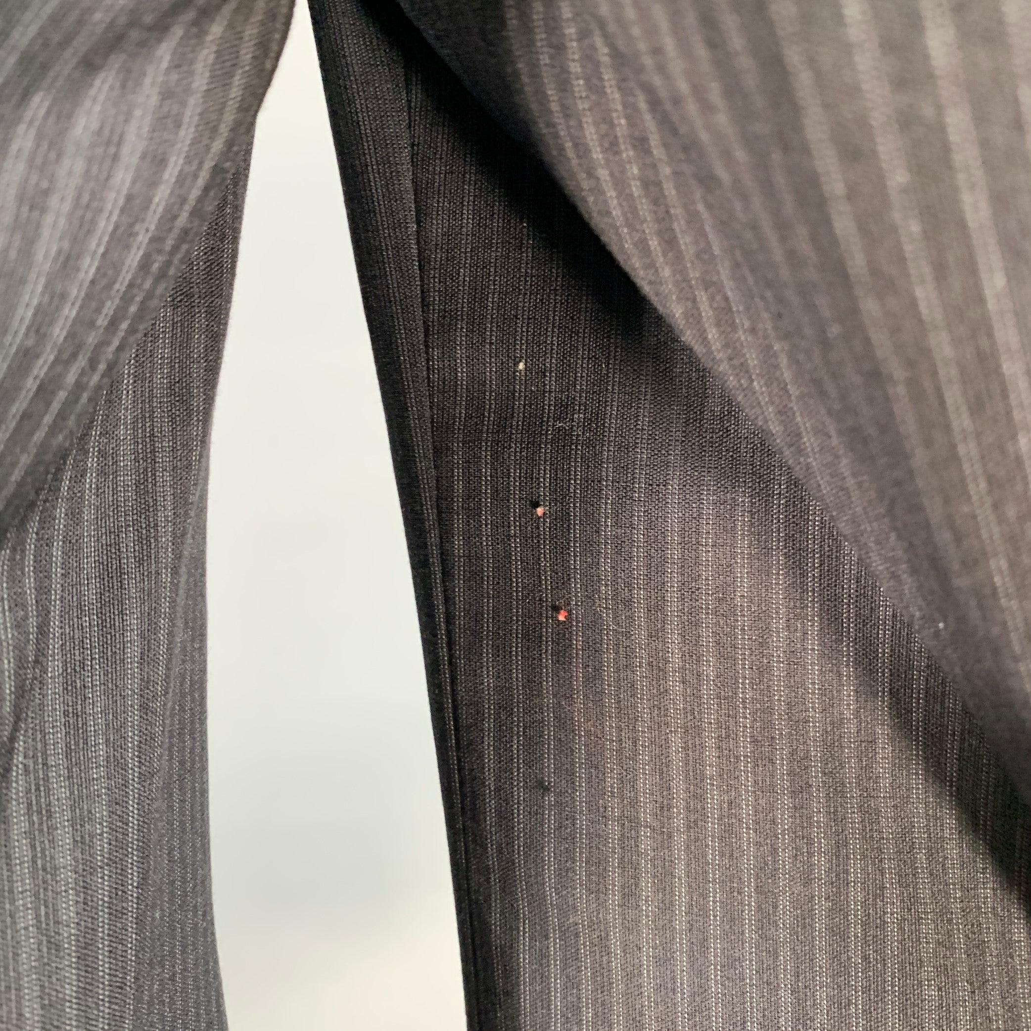 BURBERRY LONDON Größe 44 Regular Schwarz Grau Gestreift Wolle Notch Lapel Anzug im Angebot 5