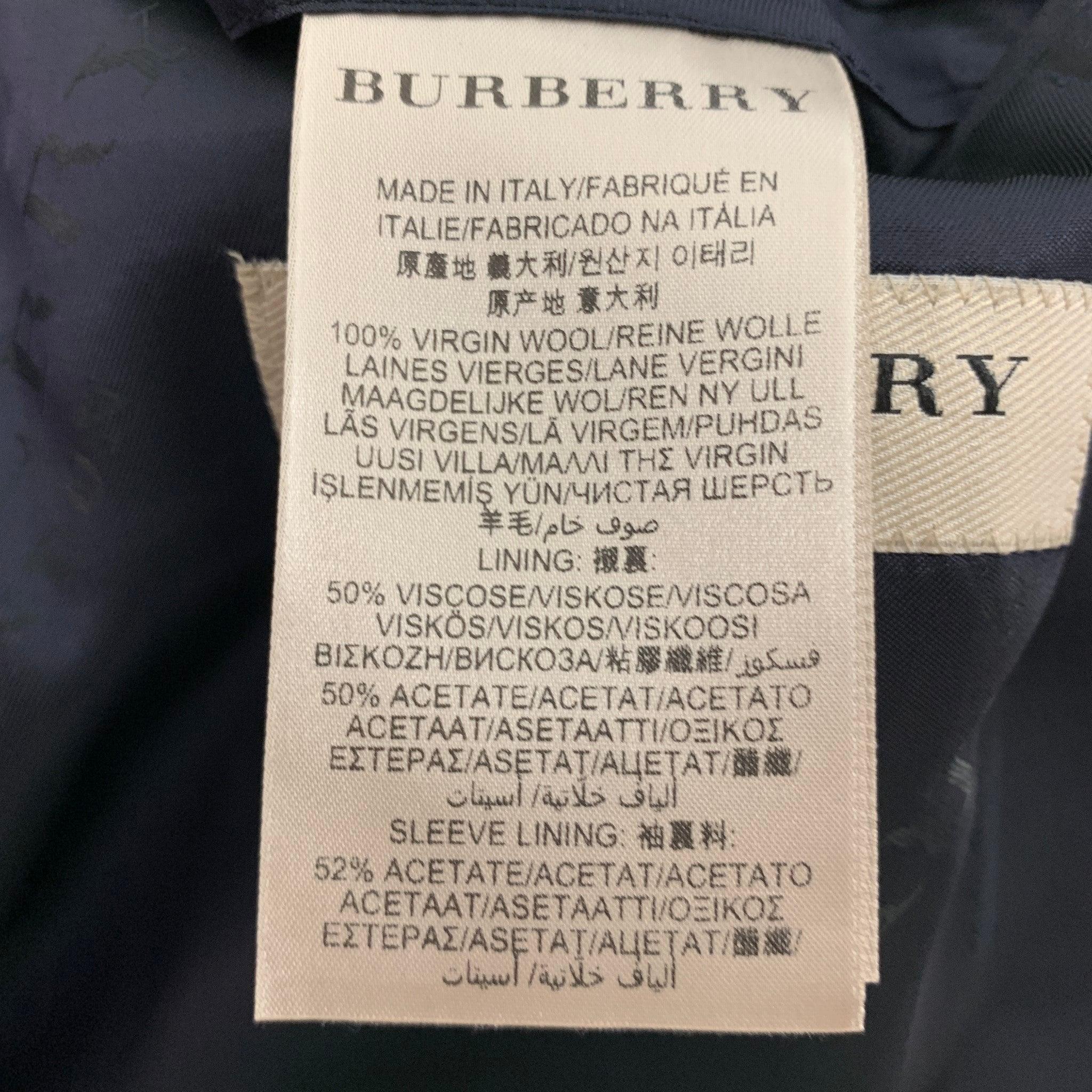 BURBERRY LONDON Size 46 Navy Wool Notch Lapel Suit For Sale 3