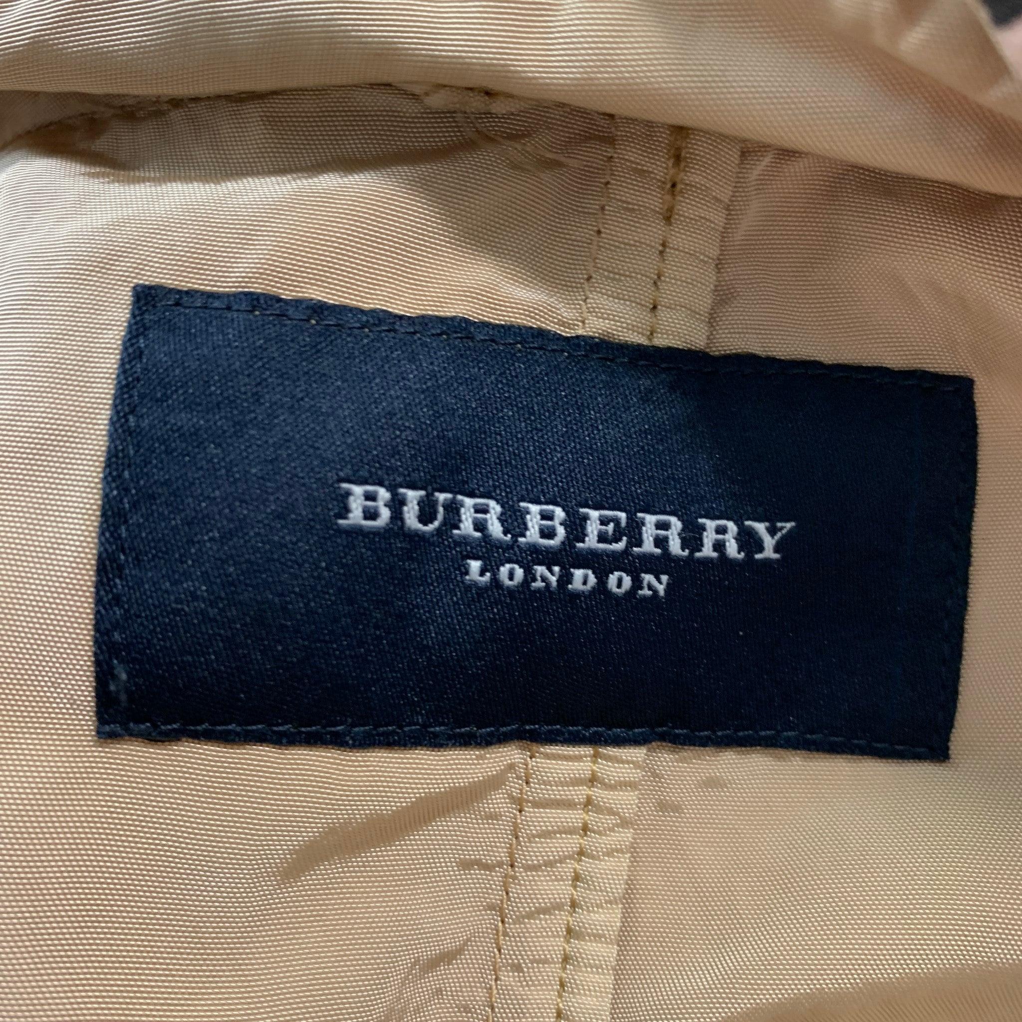 BURBERRY LONDON Size M Beige Nylon Belted Trenchcoat For Sale 1