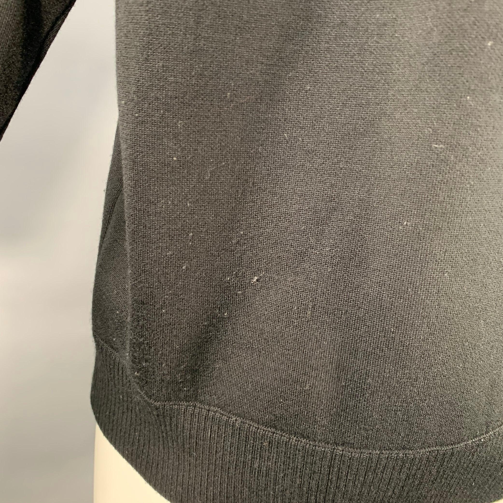 Burberry London Taglia M Nero Bianco Logo Poliammide Miscela Pullover Girocollo in vendita 1