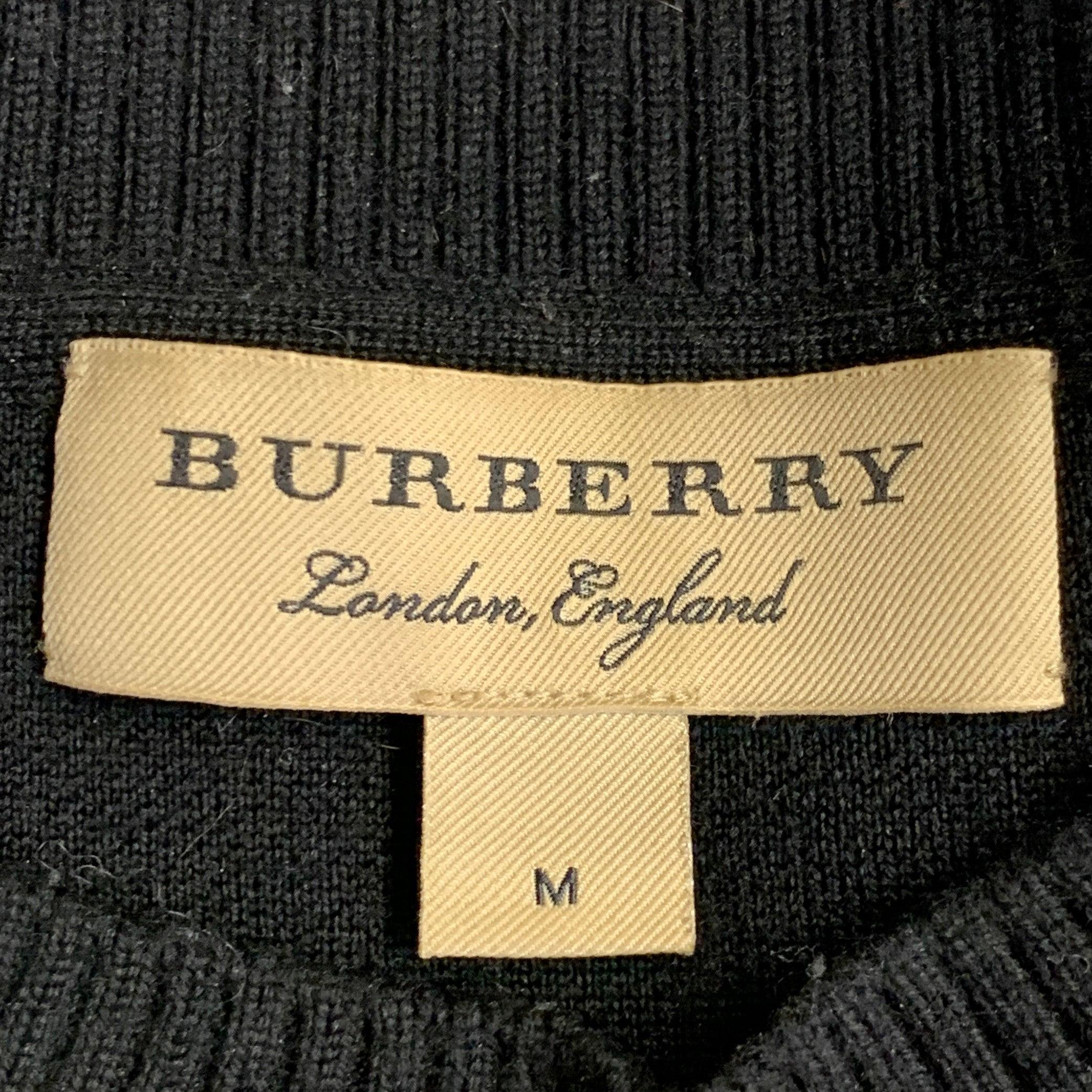 Burberry London Taglia M Nero Bianco Logo Poliammide Miscela Pullover Girocollo in vendita 3