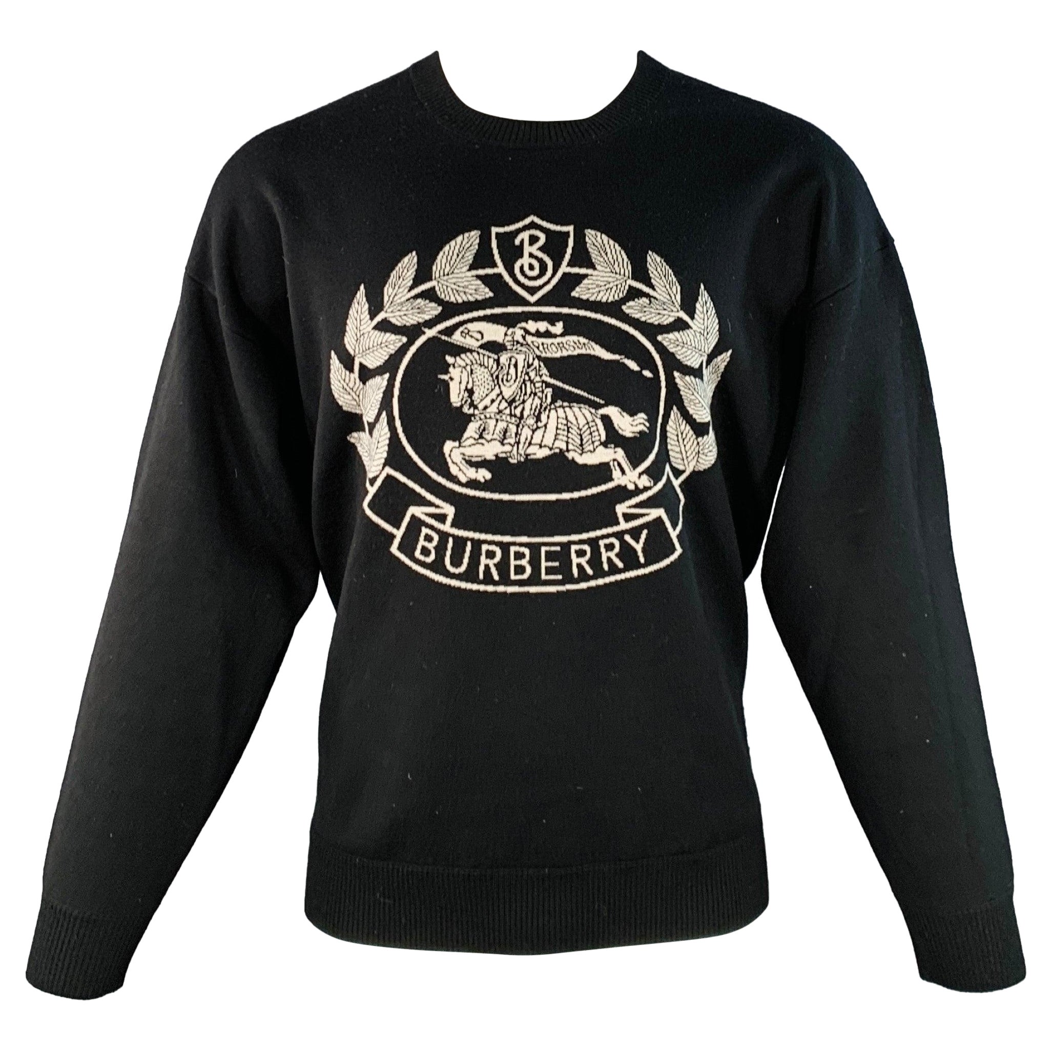 Burberry London Taglia M Nero Bianco Logo Poliammide Miscela Pullover Girocollo in vendita