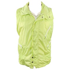 BURBERRY LONDON Size M Green Lime Polyamide Blend Zip Pockets Vest
