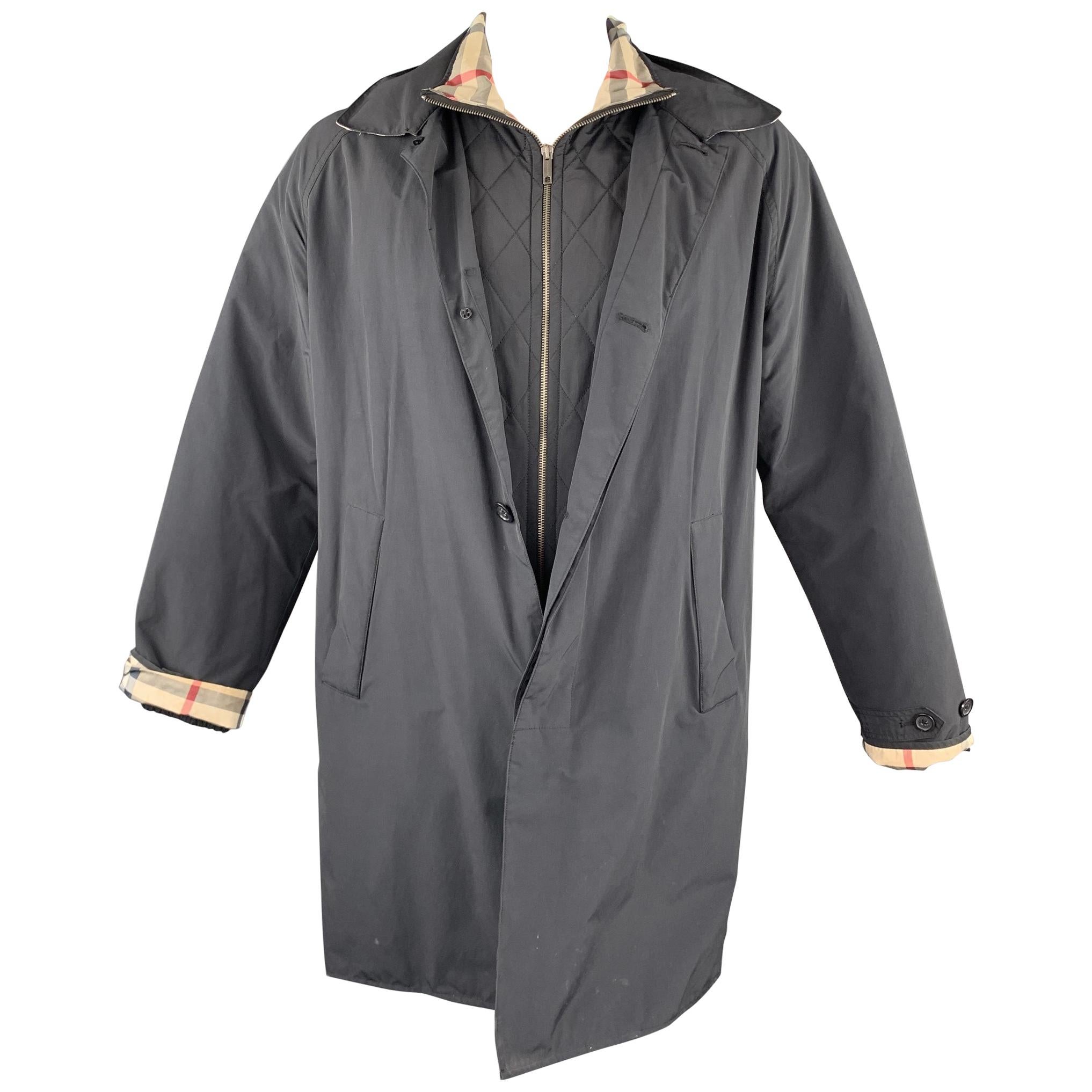 BURBERRY LONDON Size M Navy Nylon / Cotton Zip & Buttons Detachable Jacket Coat