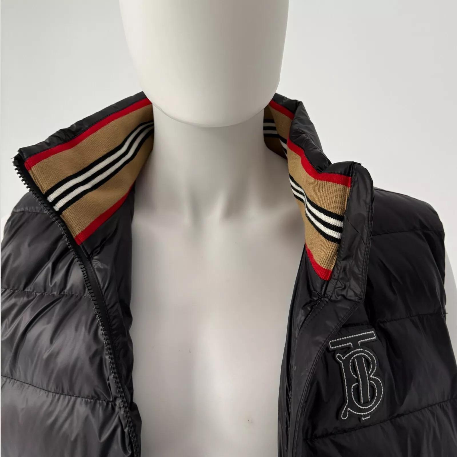 Burberry London Sleeveless Padded Men Jackets Black Size Xxl For Sale 2