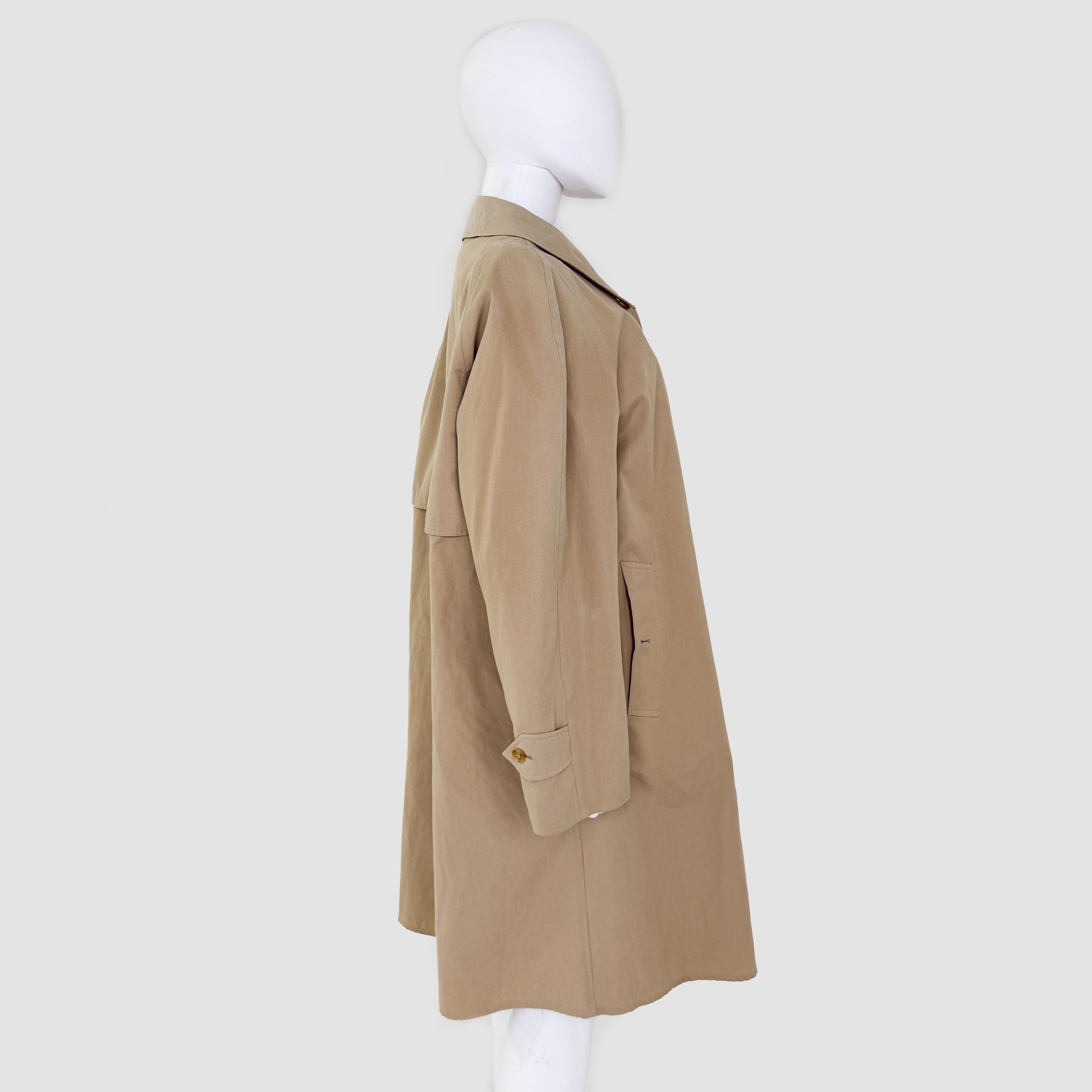 Burberry London Trench Coat Women's Jacket Size L In Good Condition For Sale In Montreal, Quebec