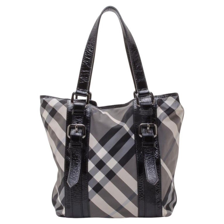Burberry Lowry Check Tote and Wallet For Sale at 1stDibs