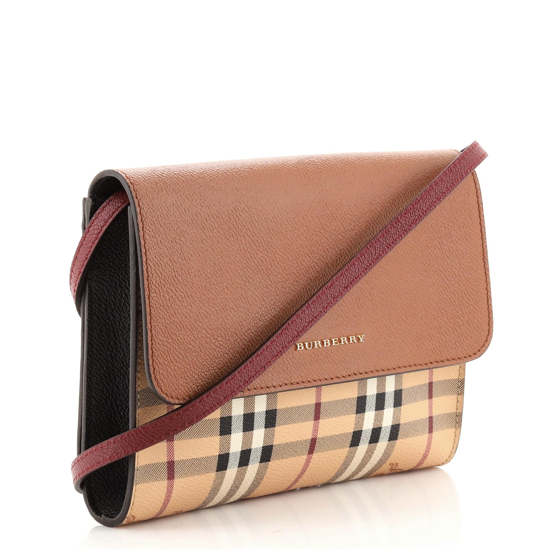 Burberry loxley bag top