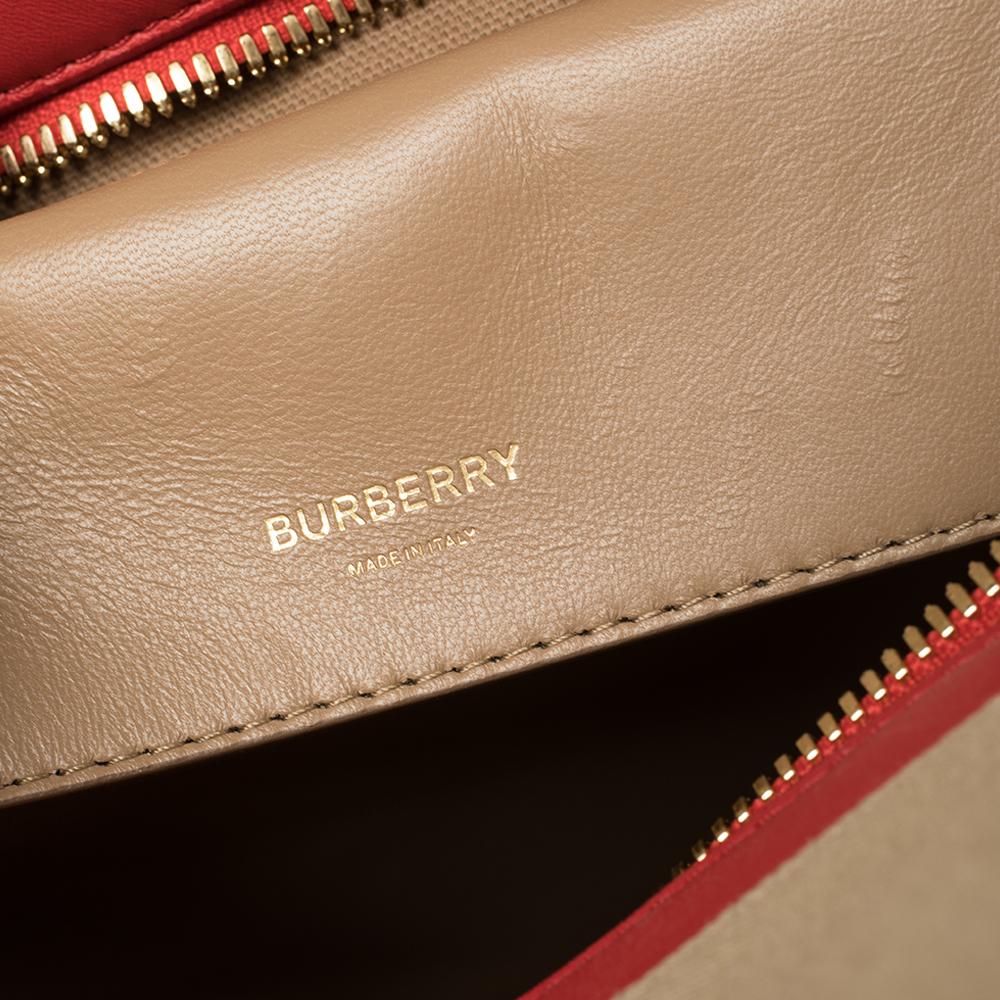 Burberry Malt Brown Leather and Canvas Medium Bowling Bag In Good Condition In Dubai, Al Qouz 2