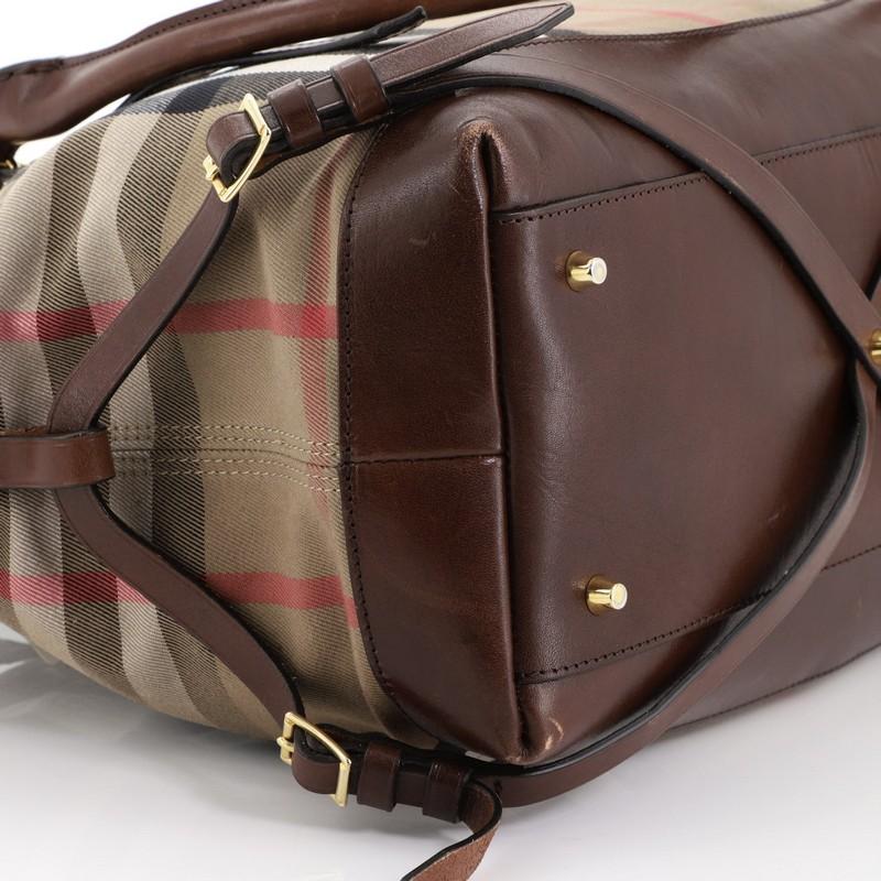 Burberry Marta Convertible Diaper Bag House Check Canvas Large In Good Condition In NY, NY