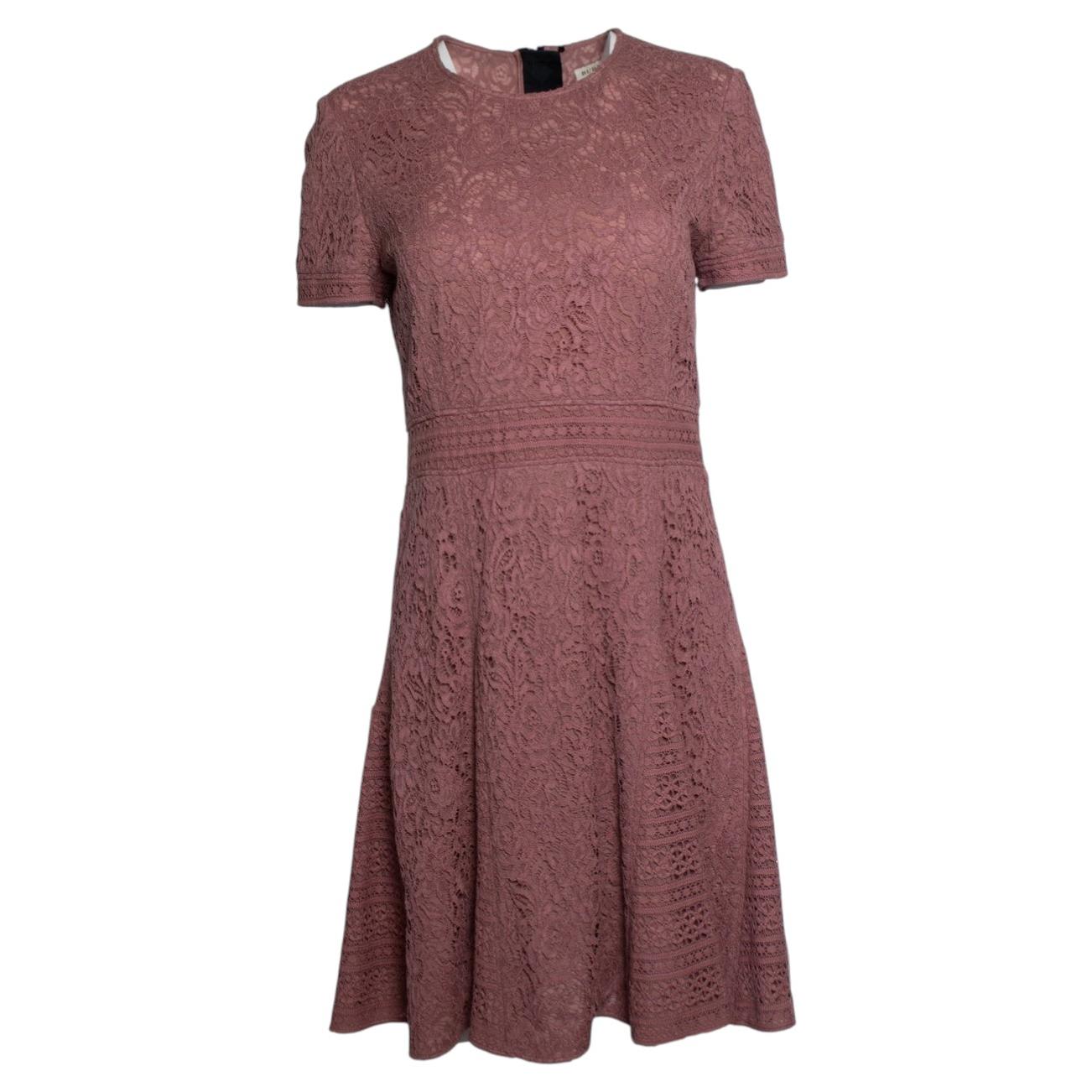 Burberry, Mauve dress in old pink