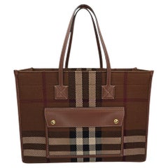 Burberry Medium Check Canvas Freya Tote aus Segeltuch
