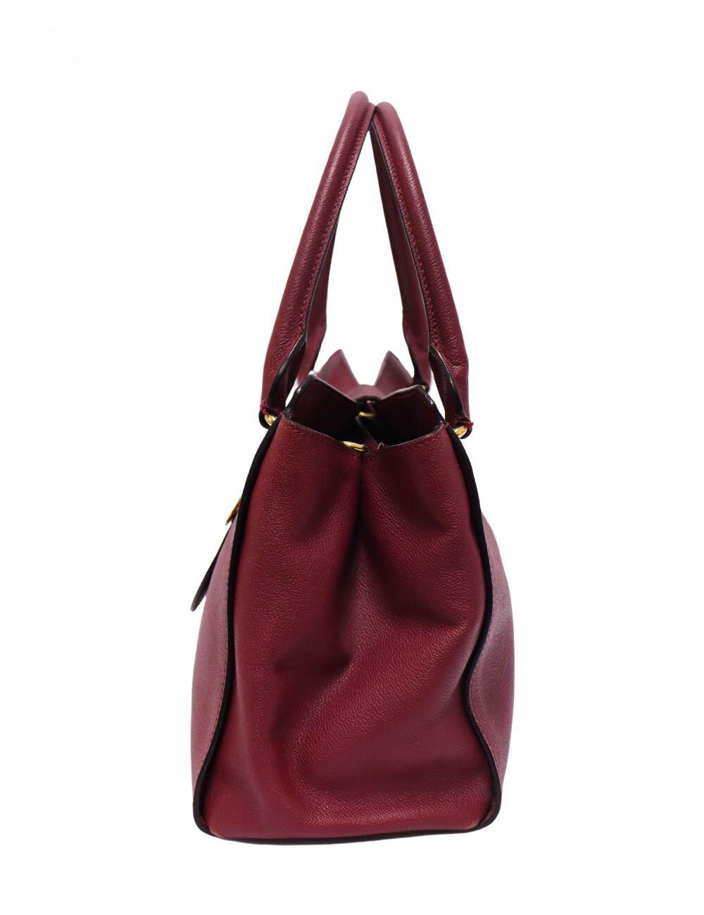 Burberry Medium Maroon Buckle Tote In Fair Condition For Sale In Amman, JO