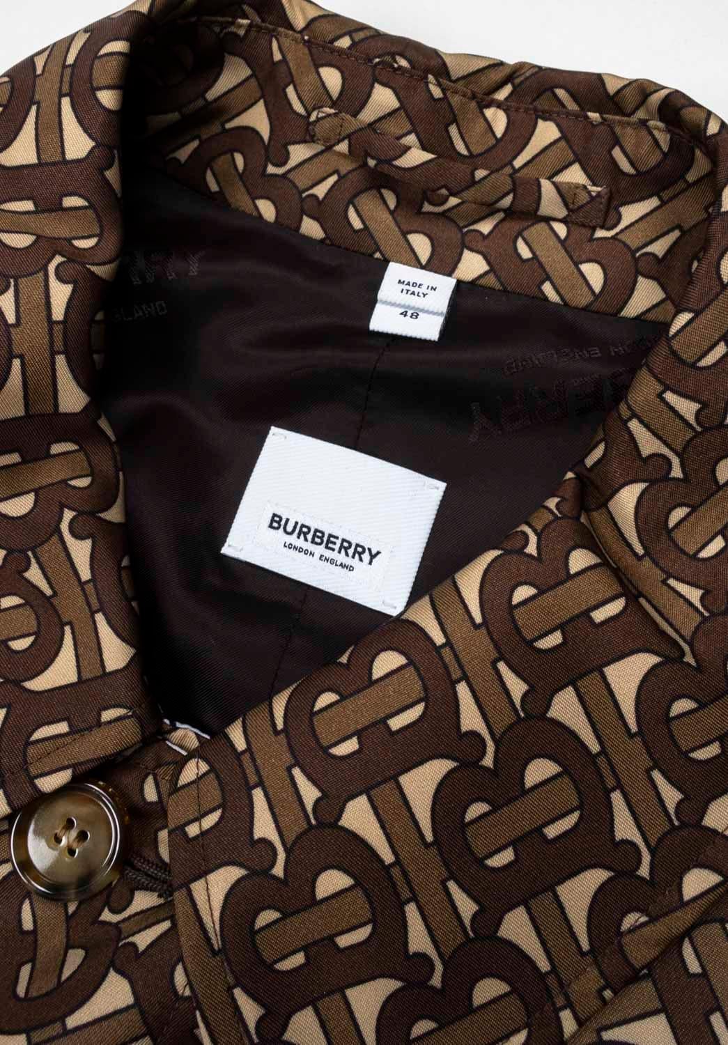 Burberry Men Coat Check Trench Coat Current Size ITA48 – M/L, S1259 For Sale 3