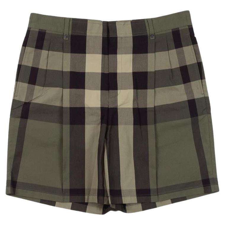 Burberry Men new Shorts Size 52 S322 For Sale