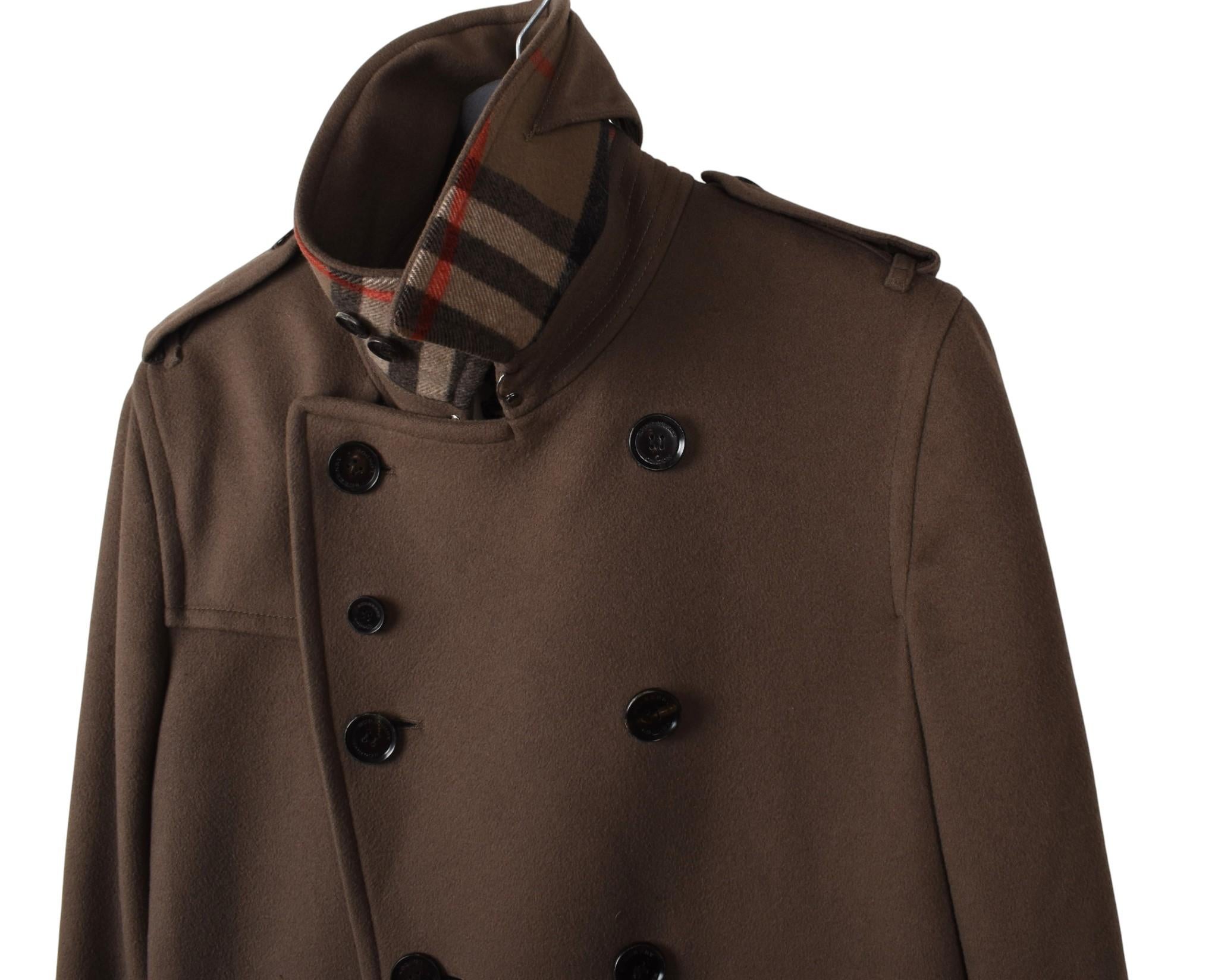 Burberry Hommes Manteau lourd Manteau ceinturé Taille IT50-L, S1603 en vente 2
