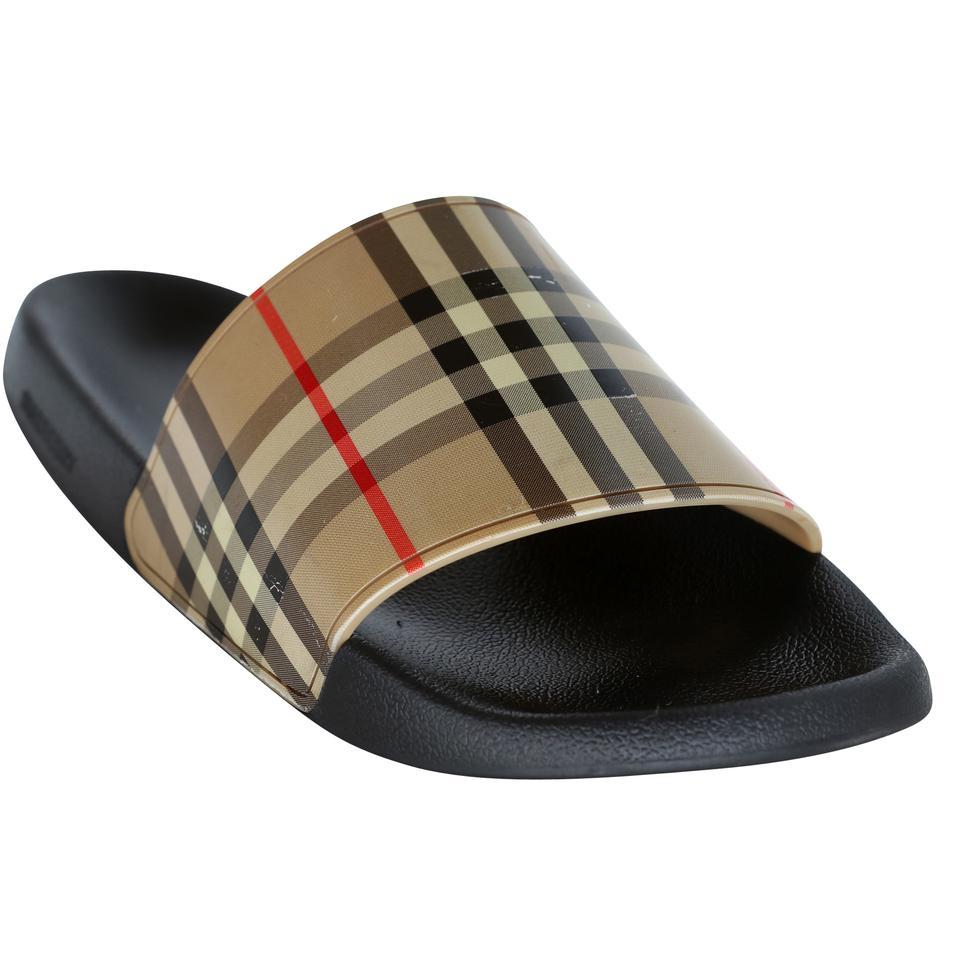 Burberry Mens Nova check sz 45 Monogram Pool Slides Sandals BB-S0529P-0007 In Good Condition For Sale In Downey, CA