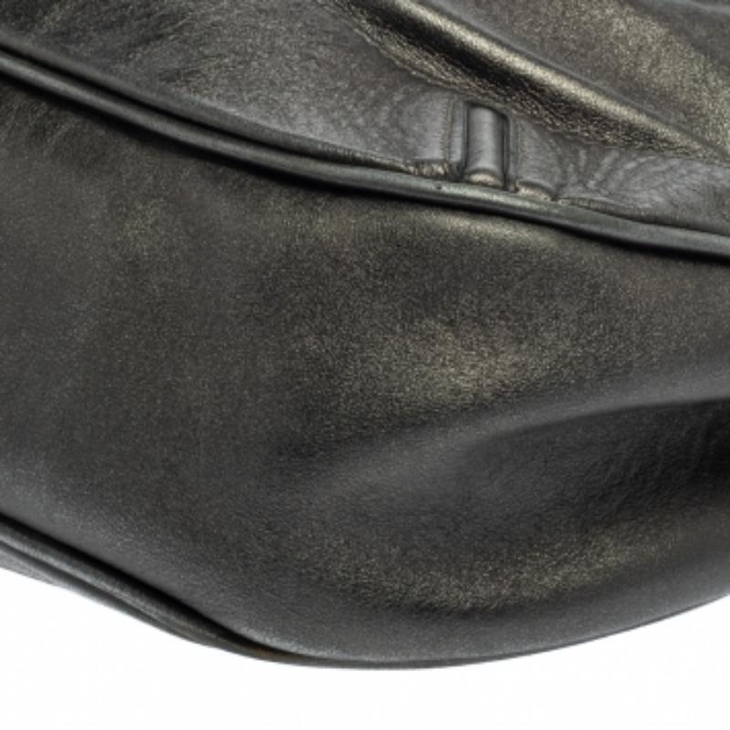 The British fashion house of Burberry, originally founded in 1856 by Thomas Burberry, has been renowned for its innovative and fashion-forward luxury items. This Fairby hobo is a head-turning everyday handbag. It is crafted from leather in a