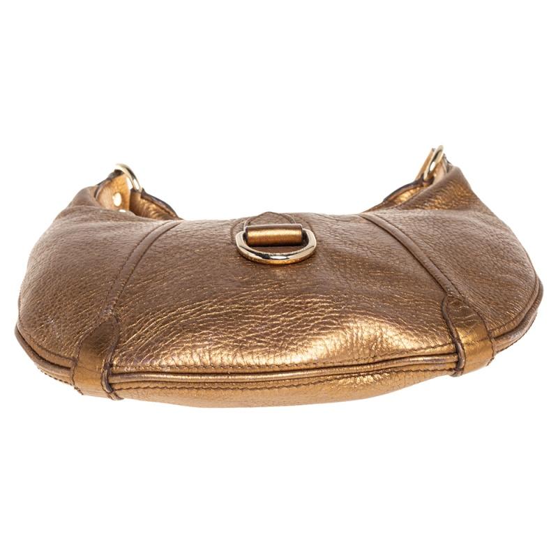 Women's Burberry Metallic Gold Grained Leather Hobo For Sale