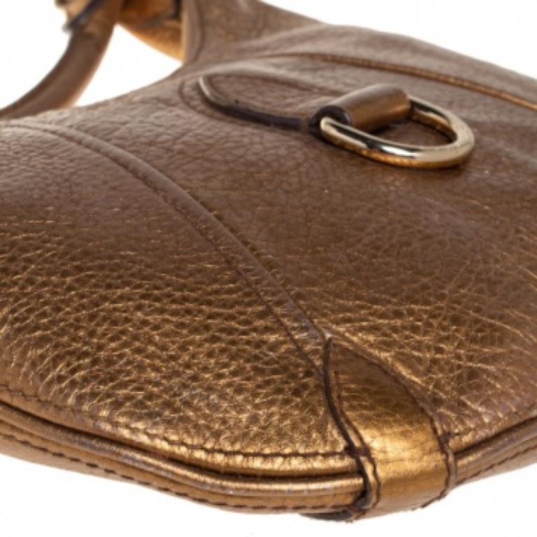 Burberry Metallic Gold Grained Leather Hobo For Sale 2
