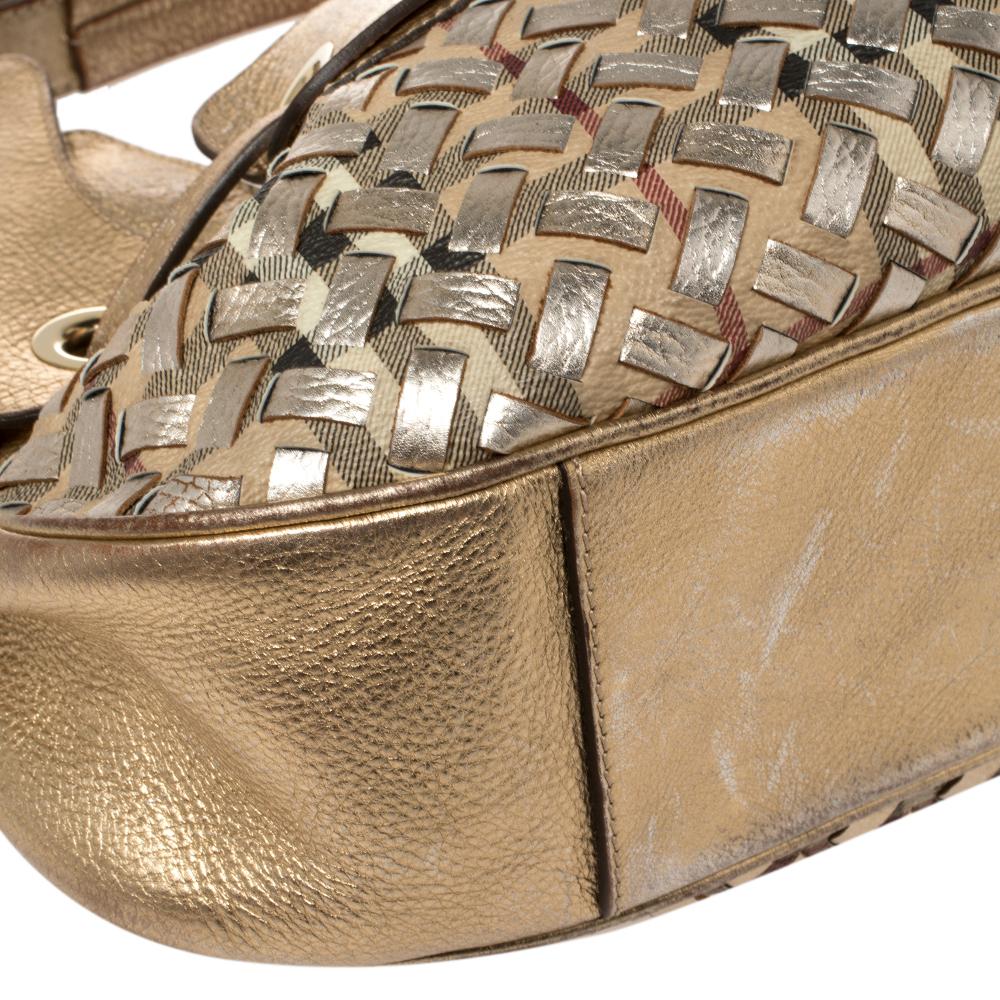Burberry Metallic Gold gewebt Haus Karo PVC und Leder Krieger Hobo 1