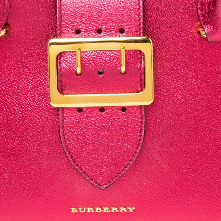 Burberry Metallic Pink Buckle Tote at 1stDibs | pink foil handbag bag, metallic pink purse, burberry pink handbag
