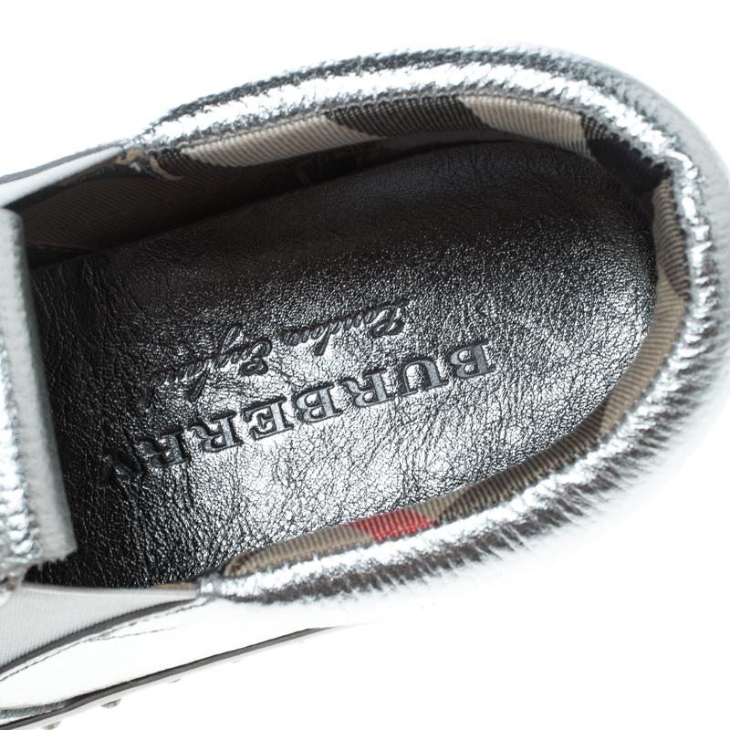 Burberry Metallic Silver Kiltie Fringe Detail Slip On Sneakers Size 37 2