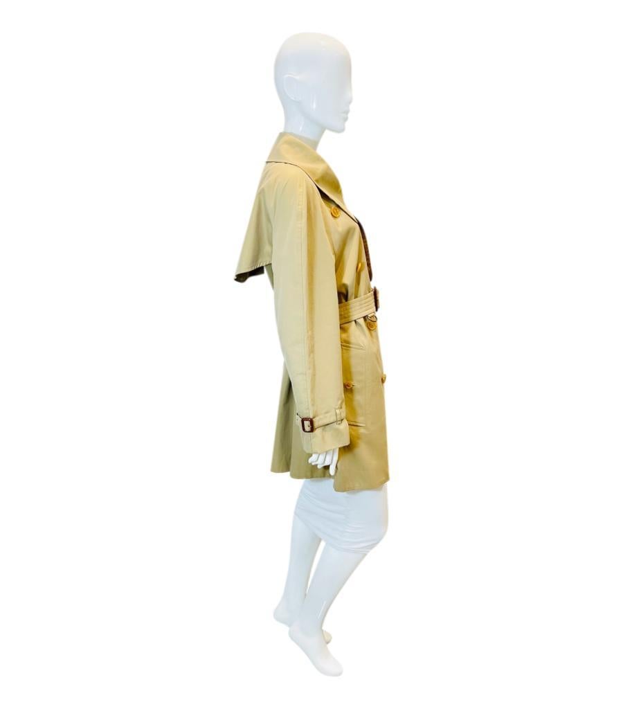 Burberry Mid Length Cotton Trench Coat In Excellent Condition For Sale In London, GB