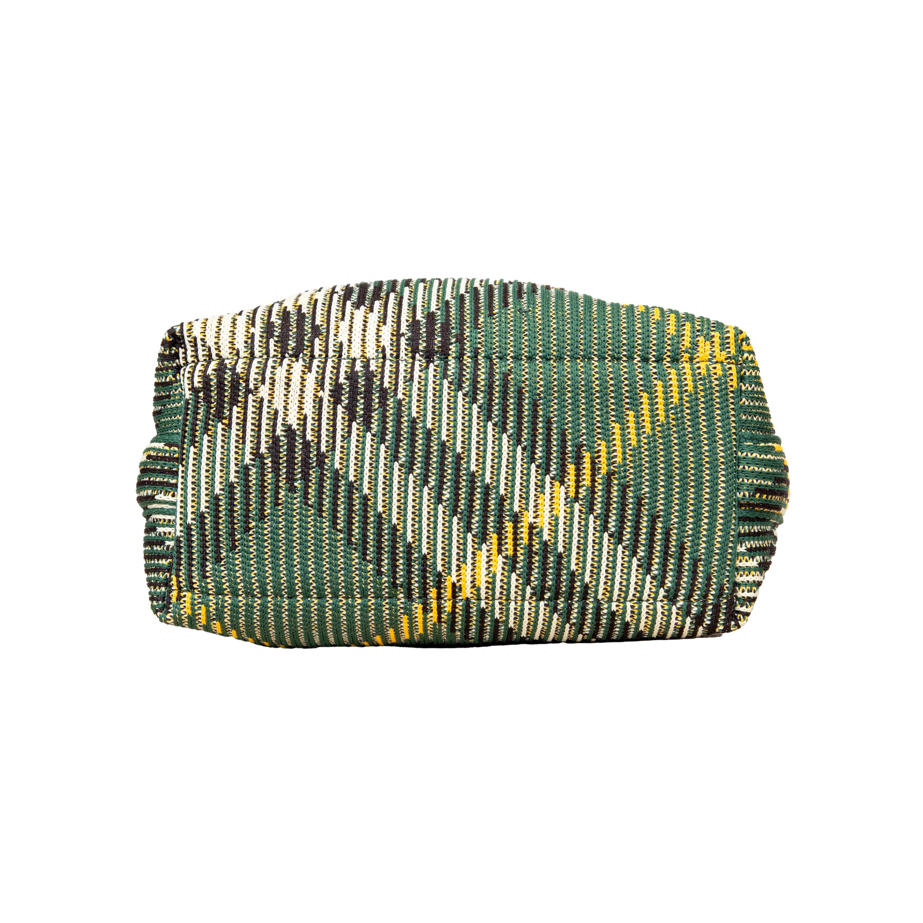 Burberry Mini Peg Duffle Bag - '20s For Sale 2