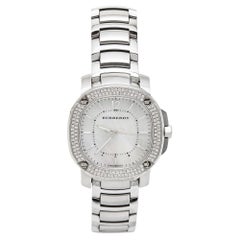 Used Burberry Mother Of Pearl BBY1801 Women's Wristwatch 32 mm