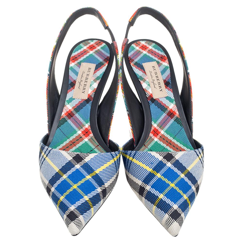 Wear these stylish sandals from the house of Burberry and channel your inner fashionista. Crafted from quality tartan-printed canvas, they come in multicolored hues. They flaunt pointed toes, 6.5 cm heels, and slingbacks. They are finished with