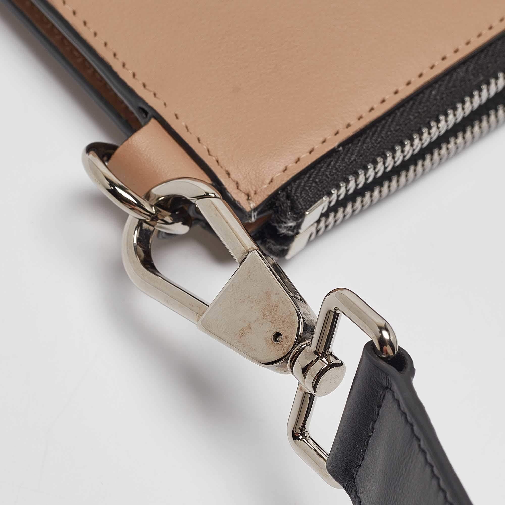 Burberry Multicolor Leather Benji Crossbody Bag For Sale 3