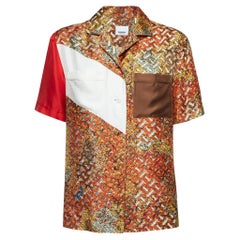 Burberry Mehrfarbiges Seidenhemd mit Monogrammdruck und kurzen Ärmeln S