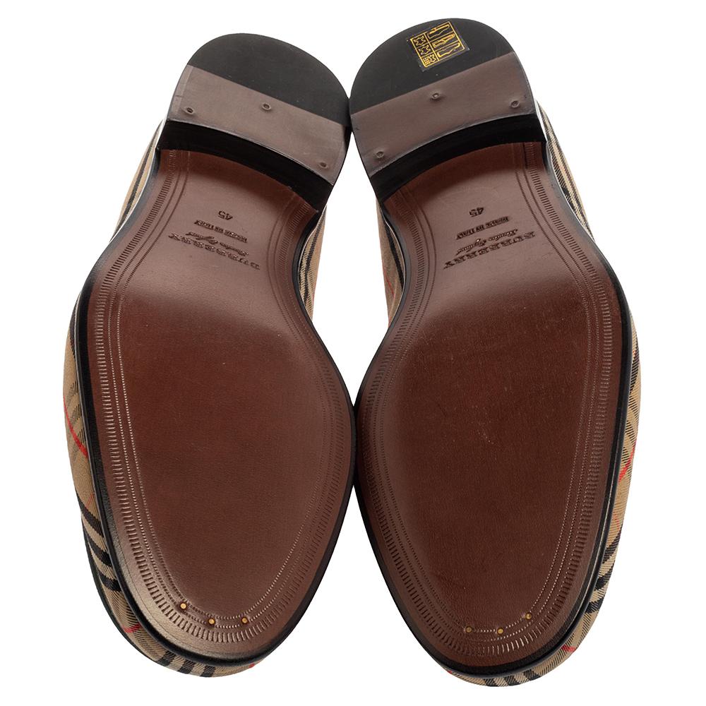 Burberry Multicolor Nova Check Canvas And Leather Moorley Runway Loafers Size 44 In New Condition In Dubai, Al Qouz 2