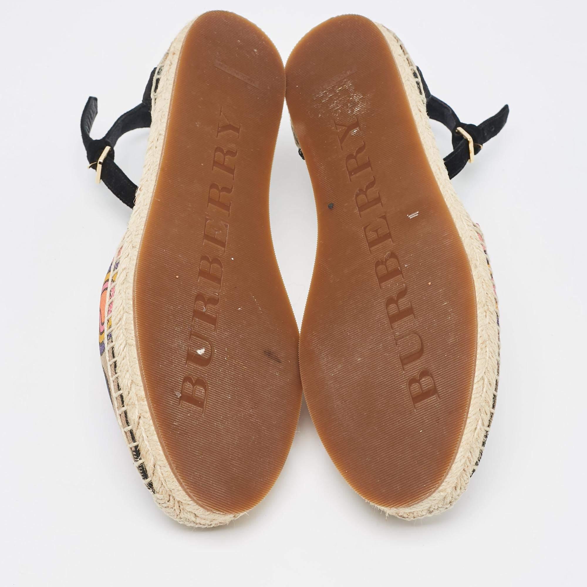Burberry Multicolor Printed House Check Canvas Espadrille Flats Size 38 1