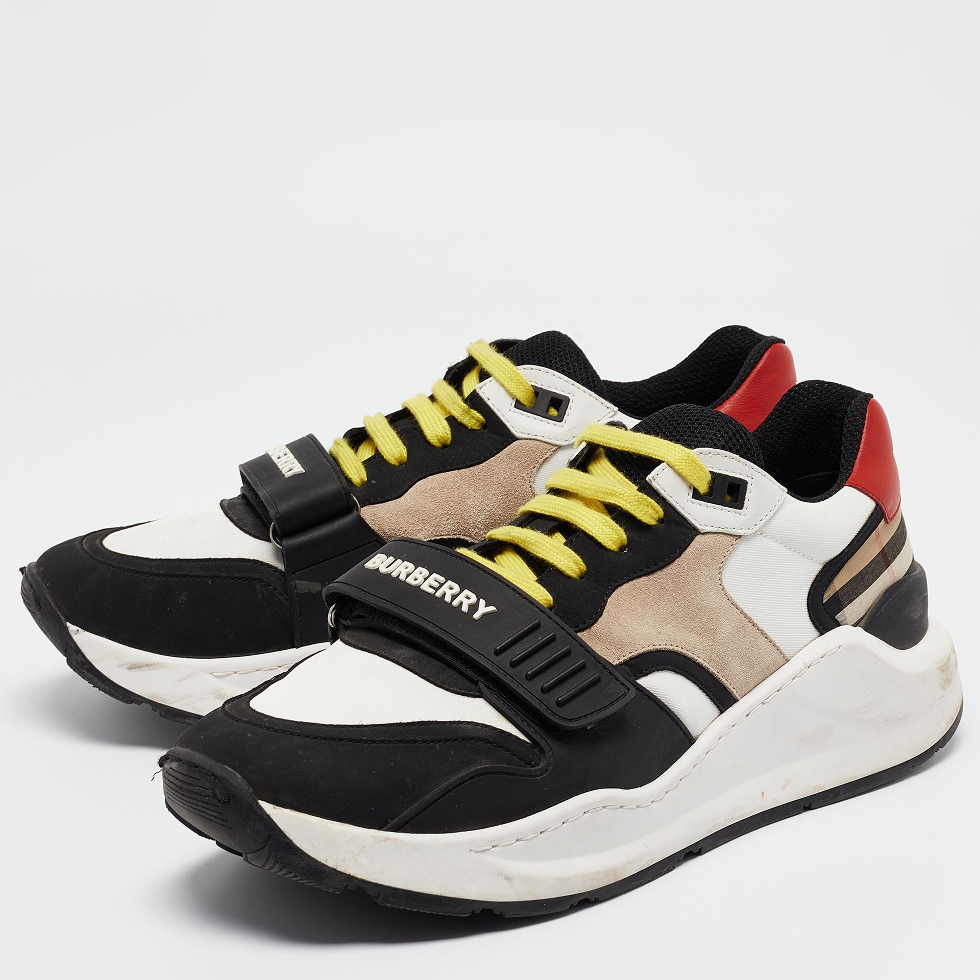 Coming in a classic silhouette, these designer sneakers are a seamless combination of luxury, comfort, and style. These sneakers are finished with signature details and comfortable insoles.