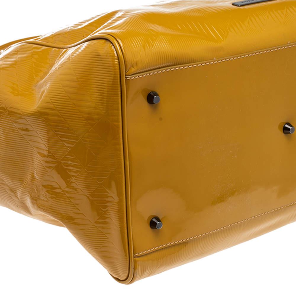 Burberry Mustard Patent Leder Large Bilmore Tote im Angebot 1