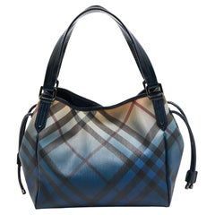 Burberry Navy Blue/Beige Ombre PVC and Patent Leather Biltmore Tote Burberry Navy Blue/Beige Ombre PVC and Patent Leather Biltmore Tote