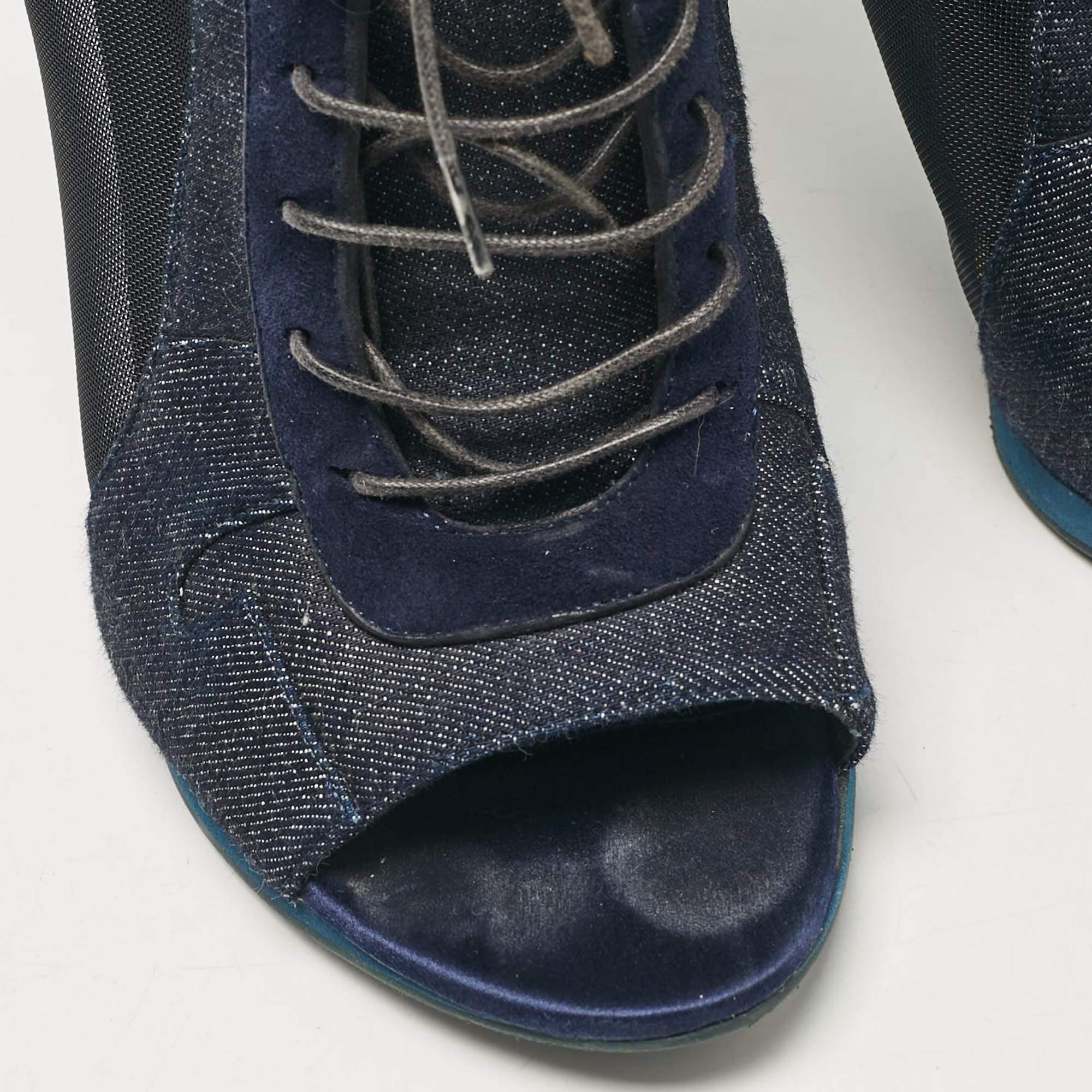 Burberry Navy Blue Denim and Suede Open Toe Booties Size 38 For Sale 2