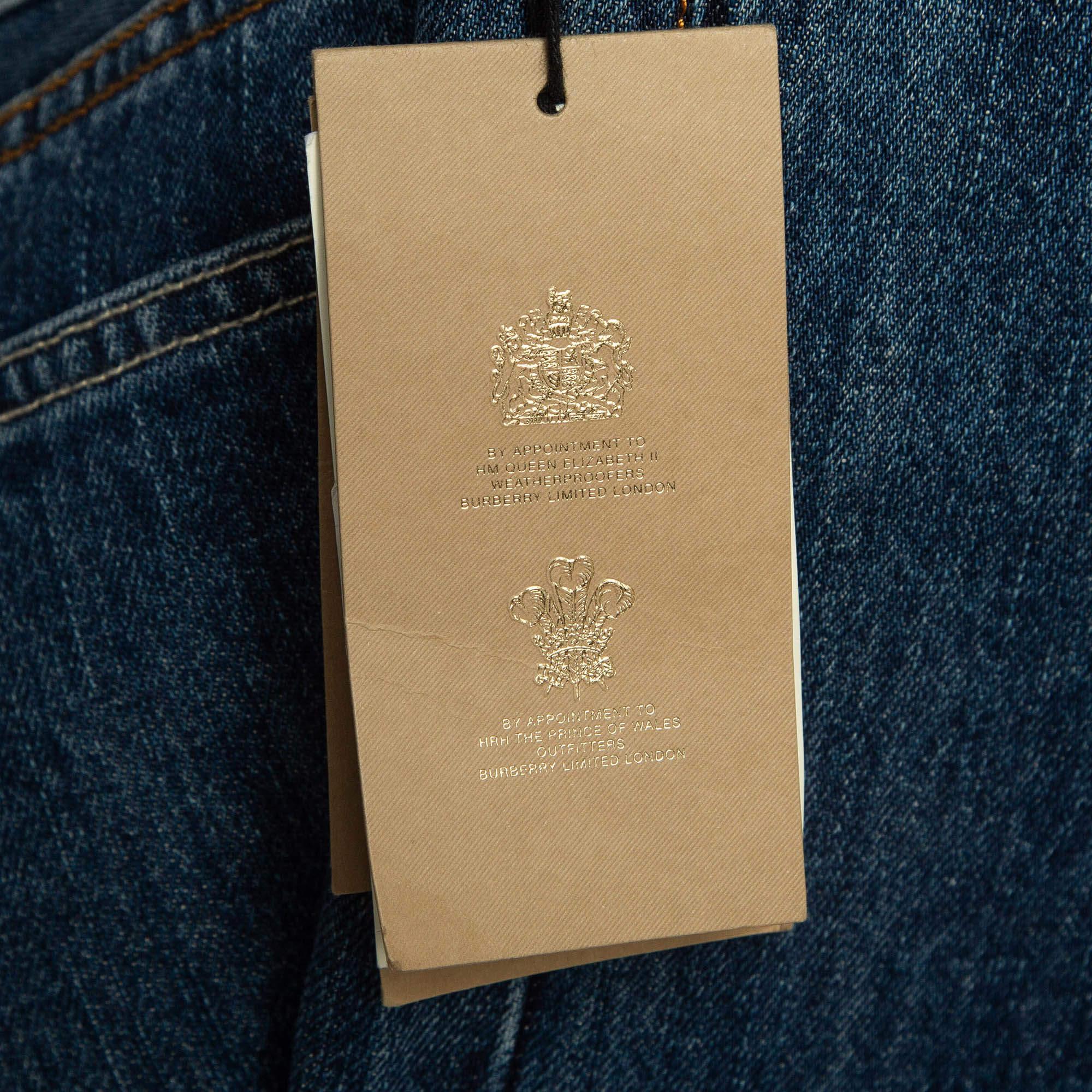 Burberry Vaqueros rectos azul marino M Cintura 30 en Nuevo Estado en Dubai, Al Qouz 2