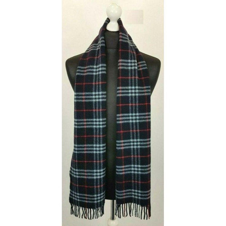 Burberry Navy Lambswool Classic Nova Check 871692 Scarf/Wrap For Sale at  1stDibs