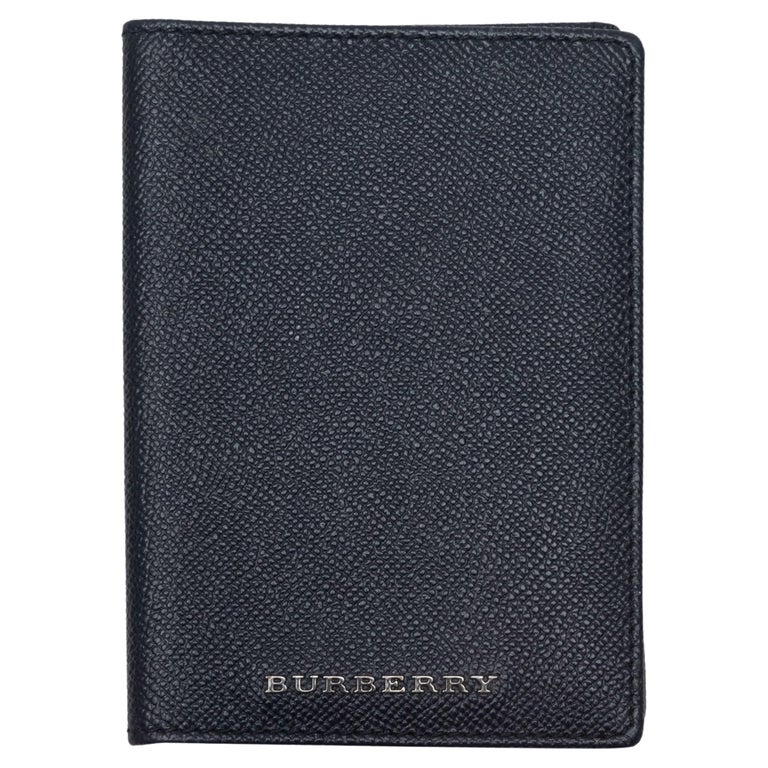 Burberry Navy Leather Passport Holder For Sale at 1stDibs