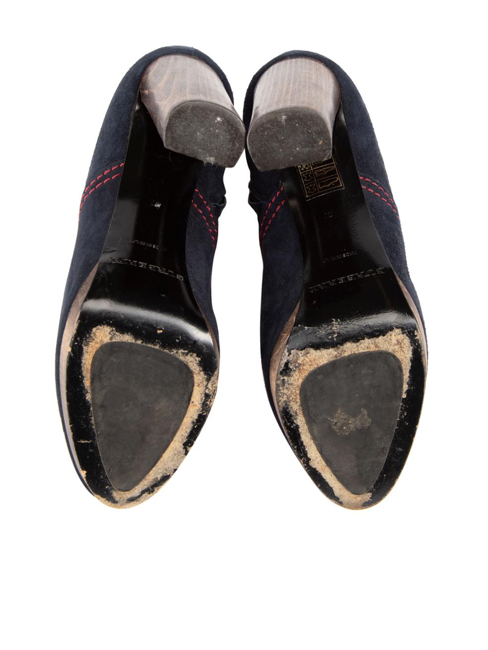 Burberry Navy Suede Contrast Stitch Ankle Boots Size IT 37 In Excellent Condition For Sale In London, GB