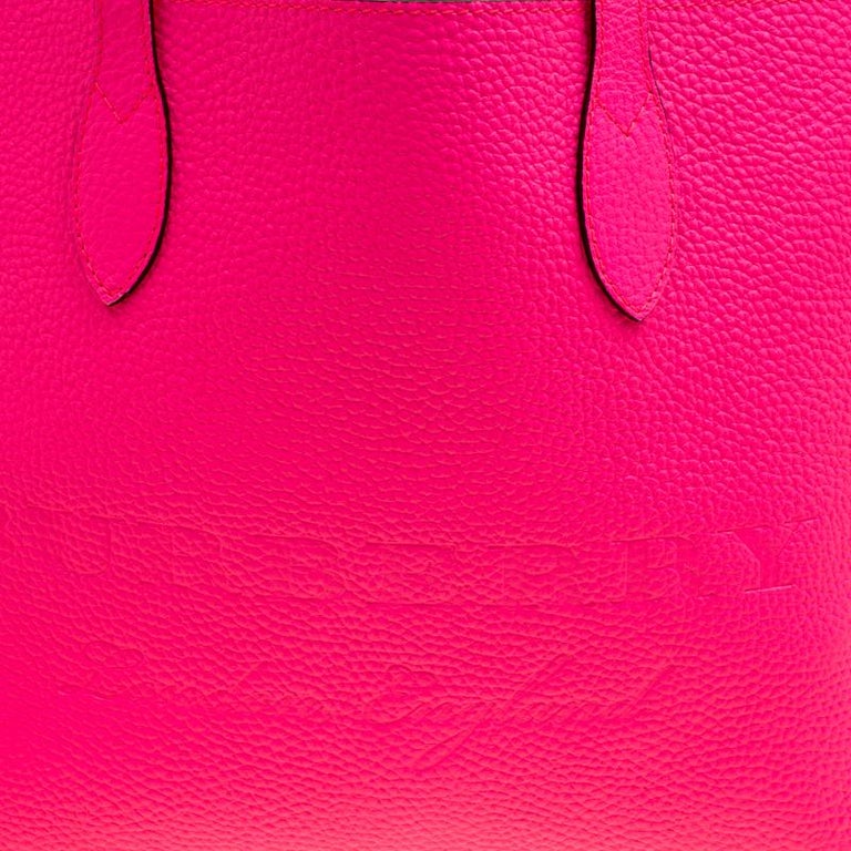 Burberry Large Remington Logo Leather Tote in Neon Pink 4065876  5045551427055 - Handbags - Jomashop