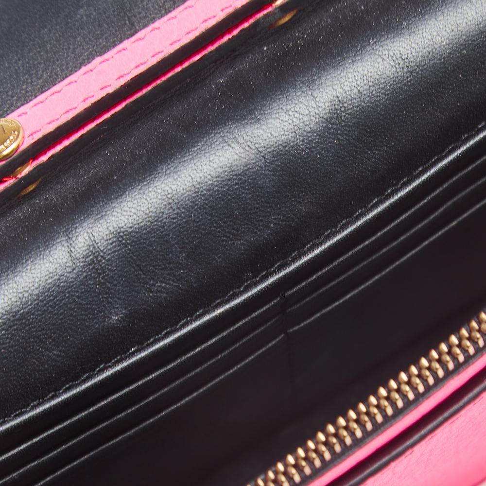 Burberry Neon Pink Logo Embossed Leather Hampshire Crossbody Bag 3