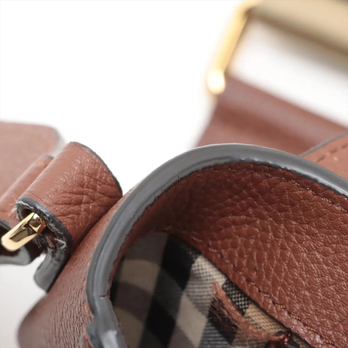 Burberry Nova Check Hampshire Shoulder Bag Brown en vente 7
