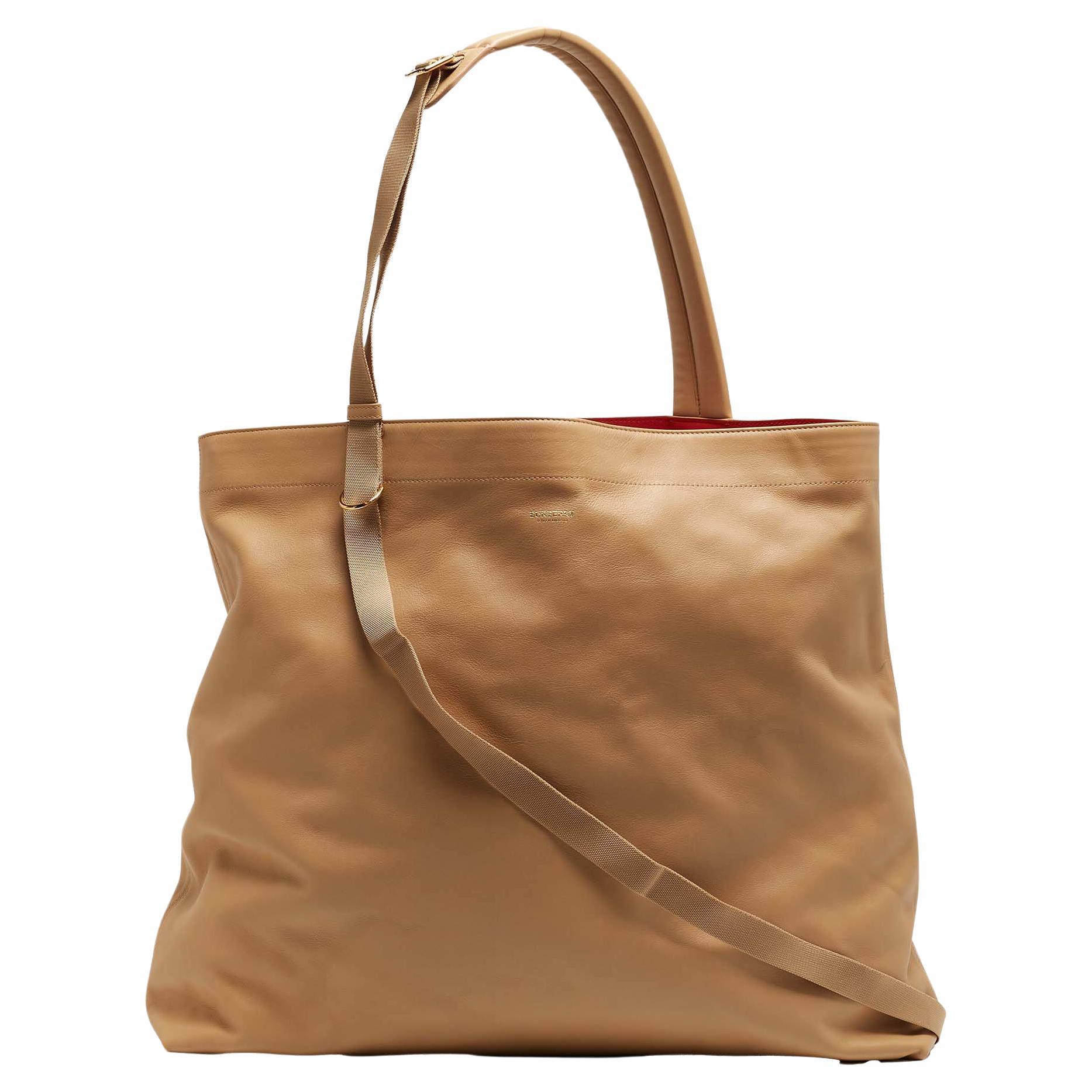 Burberry Nude Beige Leather Large Astra Tote For Sale