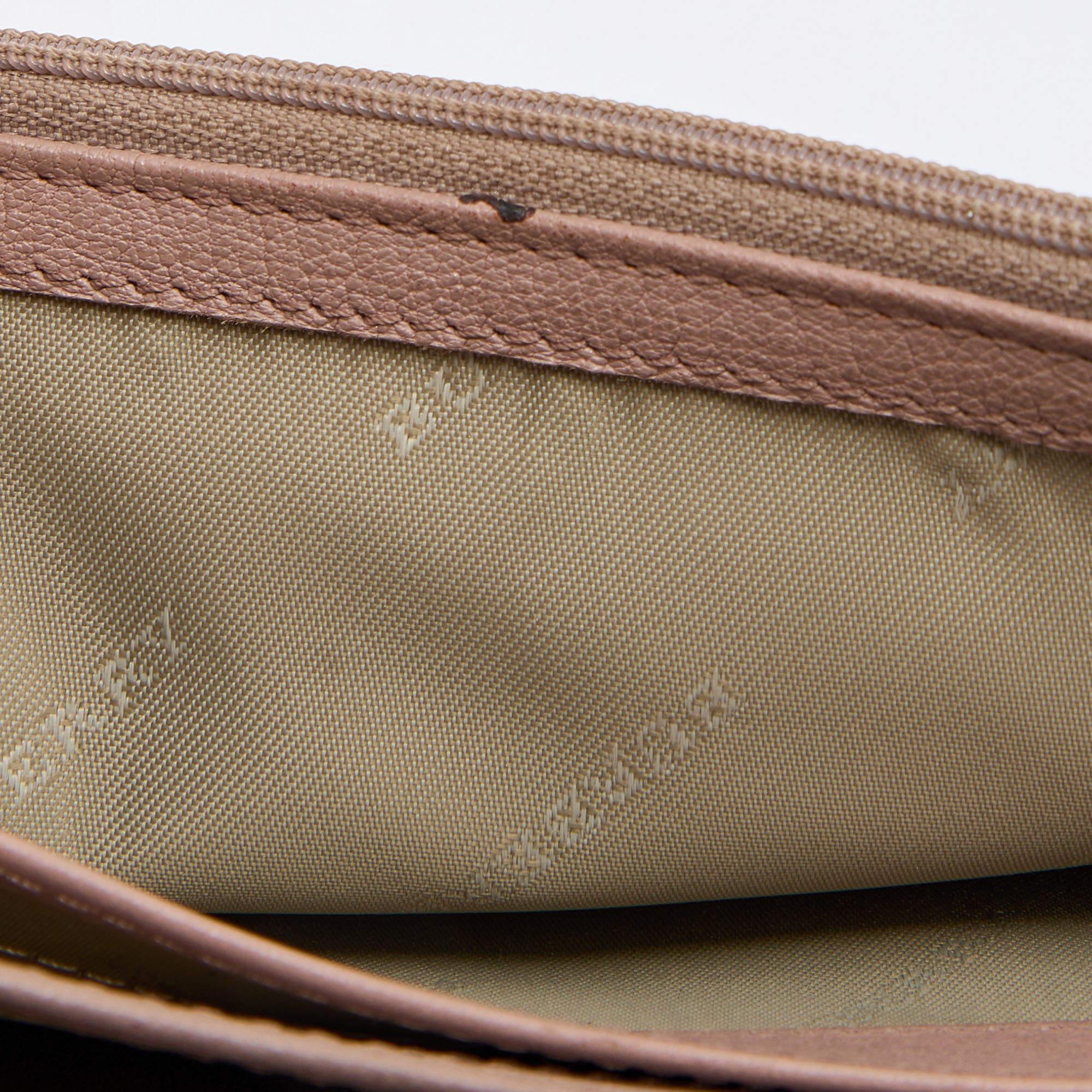 Brown Burberry Old Rose Pleated Leather Flap Continental Wallet For Sale