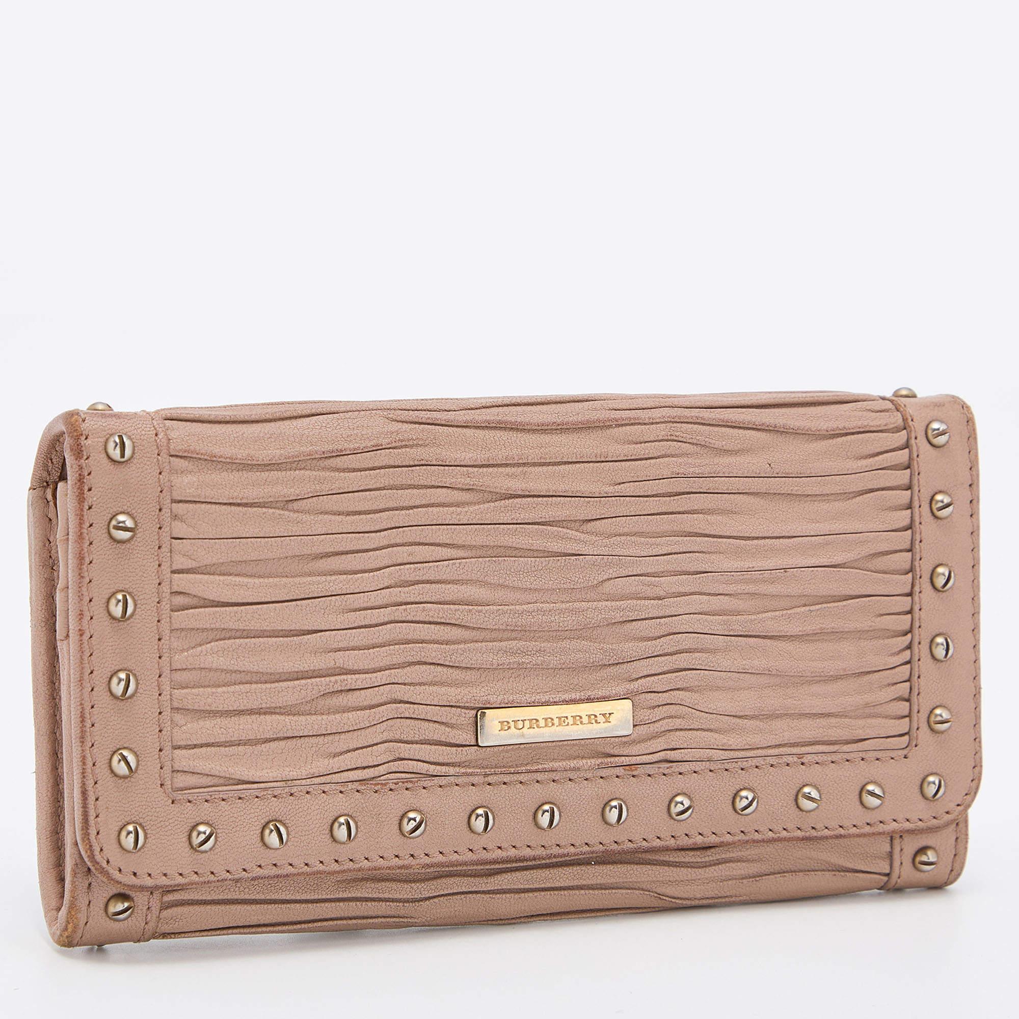 Women's Burberry Old Rose Pleated Leather Flap Continental Wallet For Sale
