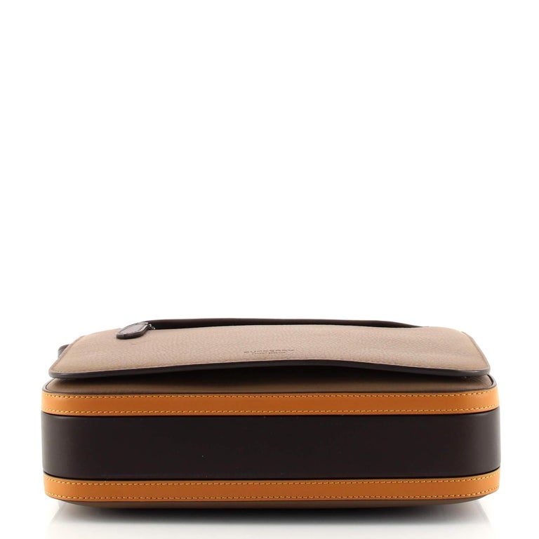 Burberry Olympia Messenger Bag Leather Small For Sale at 1stDibs